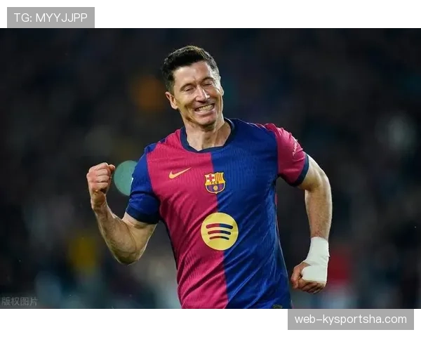 奥布拉克面对皇马巴萨等豪门的关键扑救解析：顶级门将的高光时刻与防守价值